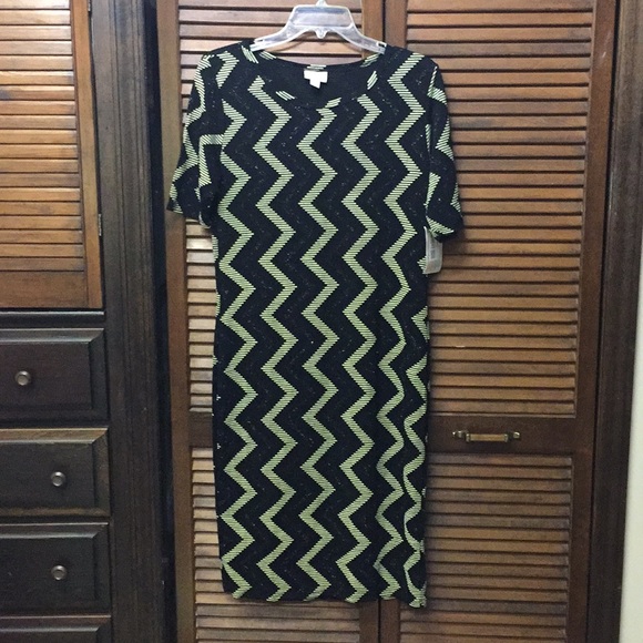 ✨NWT sparkly LuLaRoe Julia dress - Picture 1 of 5